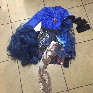 Descendants costume